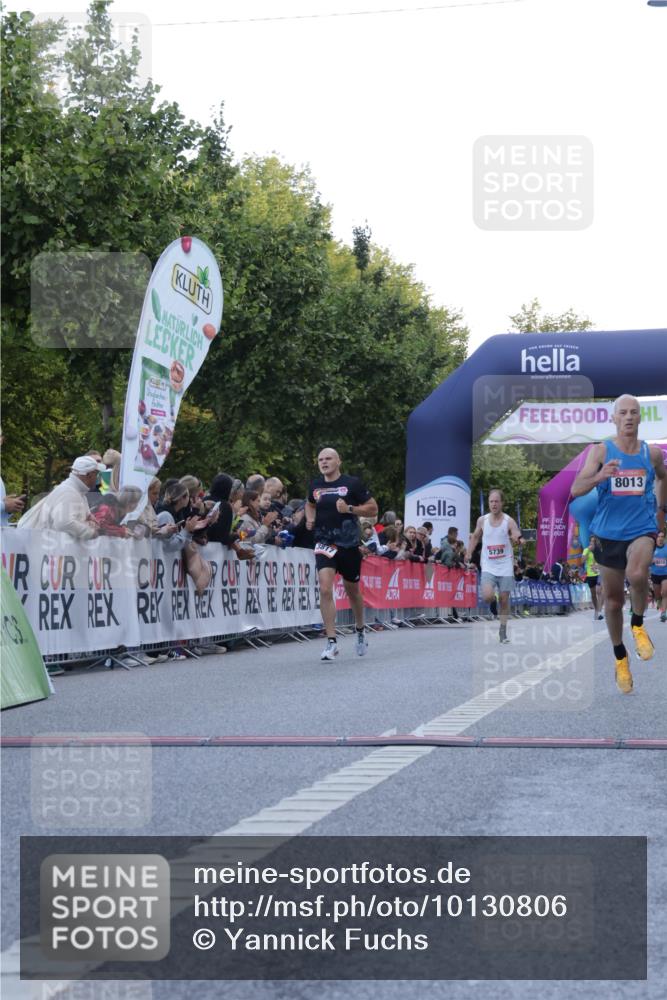 06.09.2026 - CURREX Alsterlauf Yannick Fuchs http://msf.ph/oto/10130806 06.09.2026 09:38:41 Ziel 2214, 2326, 3817, 5193, 5619, 5739, 6260, 6423, 8013, 8274 meine-sportfotos.de