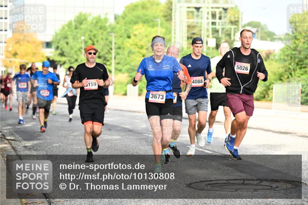 06.09.2026 - CURREX Alsterlauf Dr. Thomas Lammeyer http://msf.ph/oto/10130808 06.09.2026 09:53:27 Laufen 4014, 5159, 3673, 4088, 5026 meine-sportfotos.de