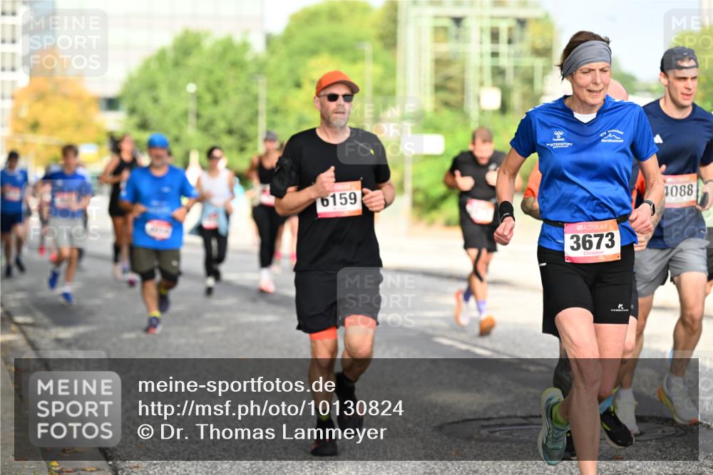 06.09.2026 - CURREX Alsterlauf Dr. Thomas Lammeyer http://msf.ph/oto/10130824 06.09.2026 09:53:29 Laufen 6159, 3673, 4088 meine-sportfotos.de