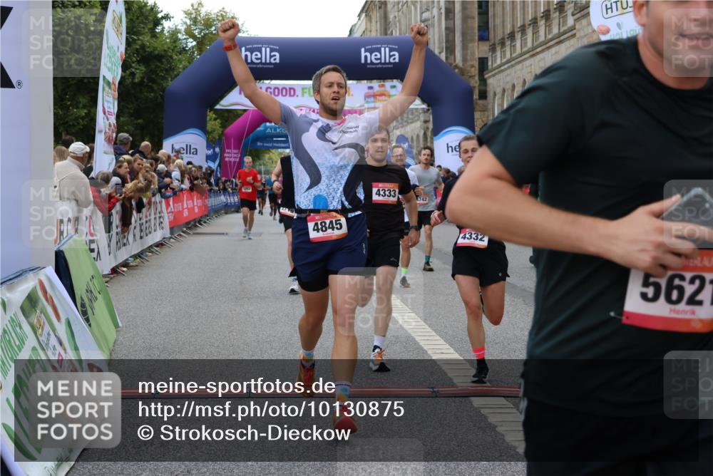 06.09.2026 - CURREX Alsterlauf Strokosch-Dieckow http://msf.ph/oto/10130875 06.09.2026 09:51:55 Ziel 2002, 2719, 3041, 3202, 4200, 4332, 4333, 4667, 4742, 4845, 5621, 5882, 6023 meine-sportfotos.de