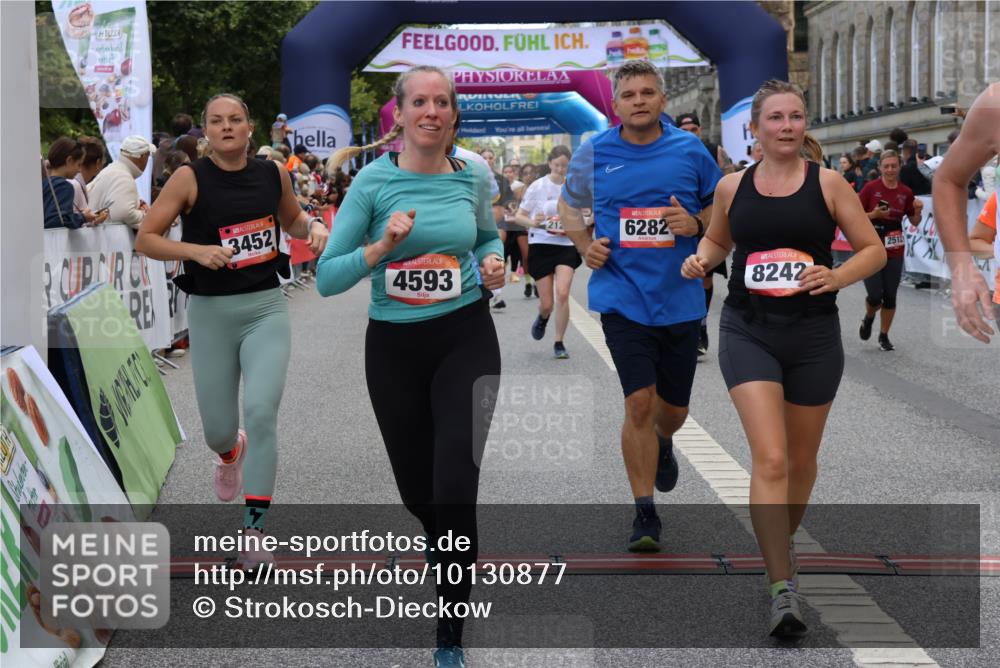 06.09.2026 - CURREX Alsterlauf Strokosch-Dieckow http://msf.ph/oto/10130877 06.09.2026 10:04:56 Ziel 2095, 2133, 2343, 2512, 2776, 3109, 3412, 3452, 3853, 3854, 3968, 4593, 4704, 4892, 5022, 5329, 6282, 8242 meine-sportfotos.de