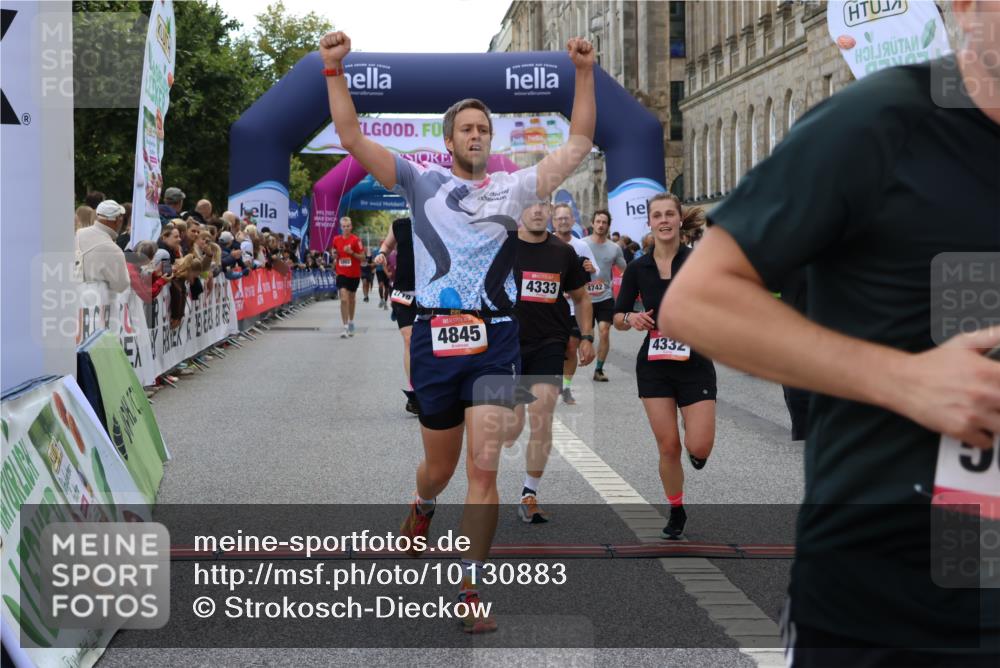 06.09.2026 - CURREX Alsterlauf Strokosch-Dieckow http://msf.ph/oto/10130883 06.09.2026 09:51:55 Ziel 2002, 2719, 3041, 3202, 4200, 4332, 4333, 4667, 4742, 4845, 5621, 5882, 6023 meine-sportfotos.de