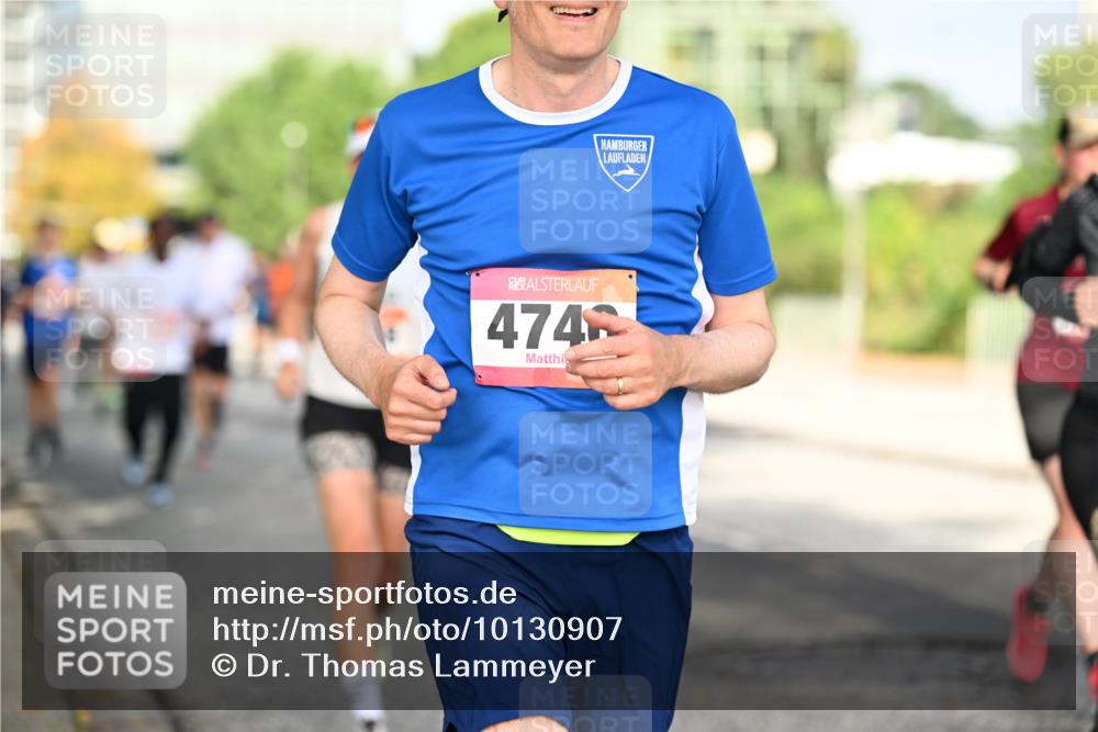 06.09.2026 - CURREX Alsterlauf Dr. Thomas Lammeyer http://msf.ph/oto/10130907 06.09.2026 09:53:38 Laufen 474 meine-sportfotos.de