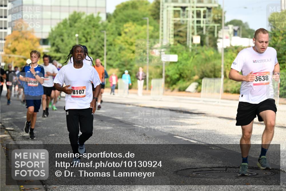 06.09.2026 - CURREX Alsterlauf Dr. Thomas Lammeyer http://msf.ph/oto/10130924 06.09.2026 09:53:40 Laufen 3690, 21019, 8107, 3638 meine-sportfotos.de