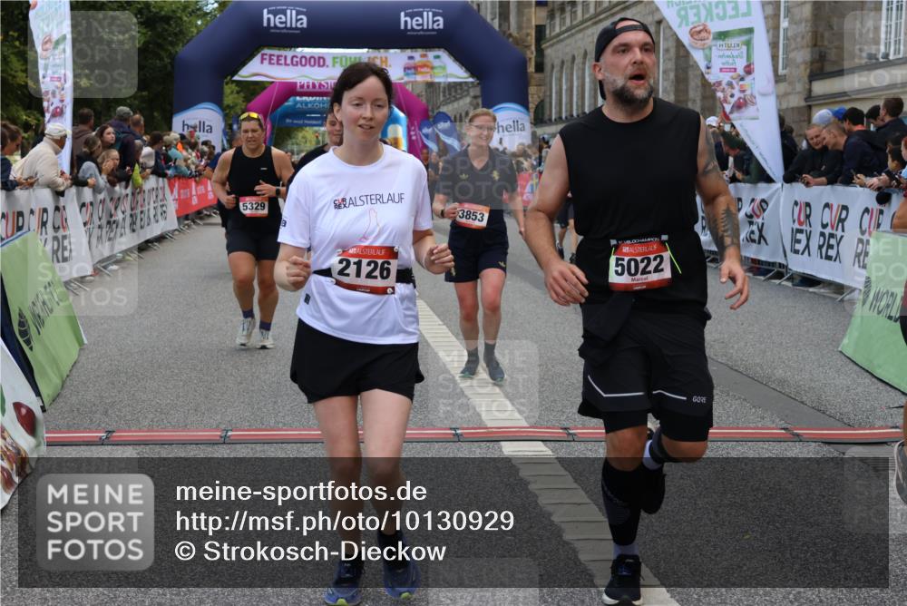 06.09.2026 - CURREX Alsterlauf Strokosch-Dieckow http://msf.ph/oto/10130929 06.09.2026 10:05:00 Ziel 2095, 2343, 2512, 2709, 3317, 3412, 3452, 3793, 3853, 3854, 3968, 4549, 4593, 4892, 5022, 5329, 5765, 6179, 6282, 8242, 8298 meine-sportfotos.de