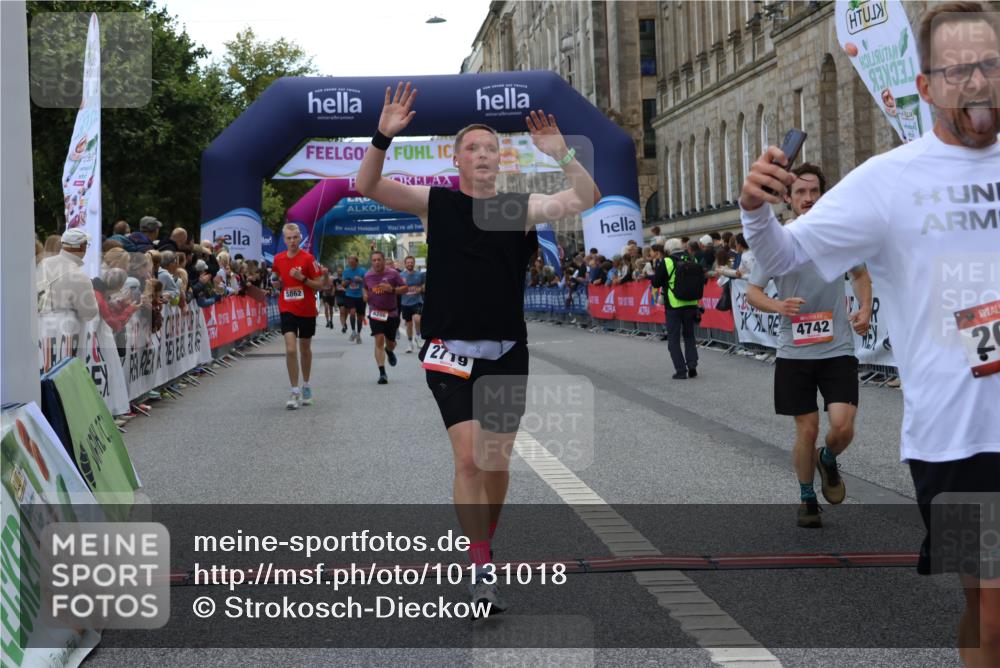 06.09.2026 - CURREX Alsterlauf Strokosch-Dieckow http://msf.ph/oto/10131018 06.09.2026 09:51:58 Ziel 2002, 2719, 3041, 3202, 4200, 4332, 4333, 4667, 4742, 4845, 5621, 5862, 5882, 6023, 6092, 6206, 8280 meine-sportfotos.de
