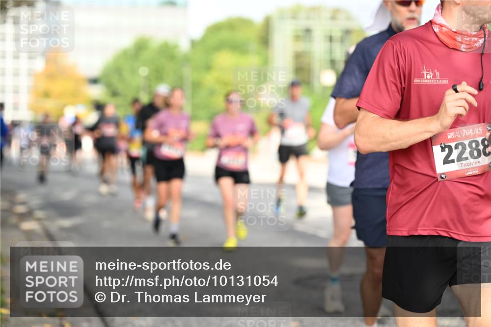 06.09.2026 - CURREX Alsterlauf Dr. Thomas Lammeyer http://msf.ph/oto/10131054 06.09.2026 09:53:55 Laufen 2288 meine-sportfotos.de
