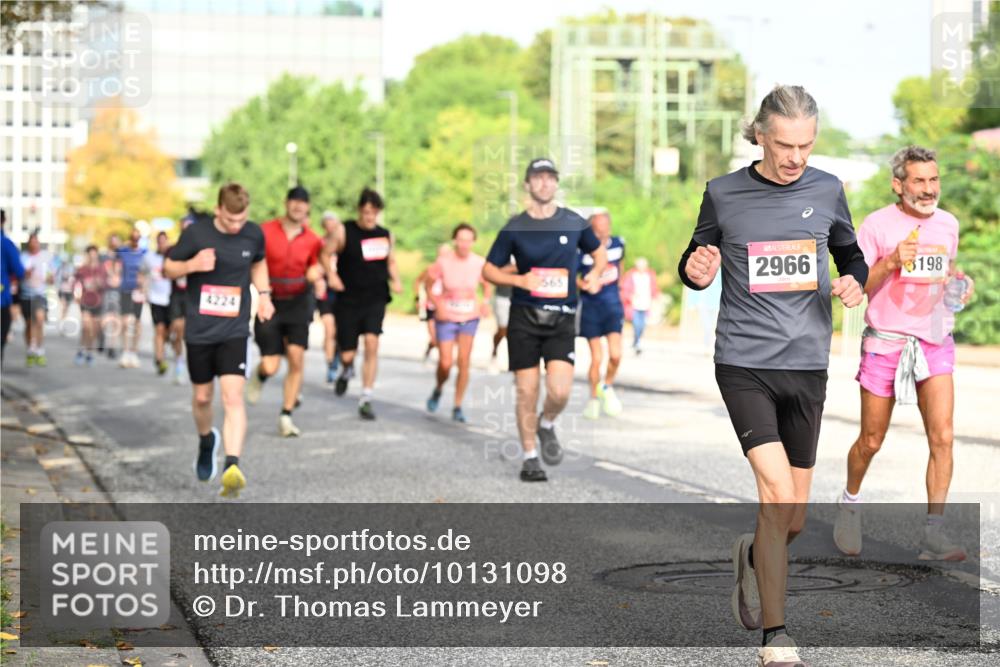 06.09.2026 - CURREX Alsterlauf Dr. Thomas Lammeyer http://msf.ph/oto/10131098 06.09.2026 09:54:01 Laufen 4224, 2966, 198, 565 meine-sportfotos.de