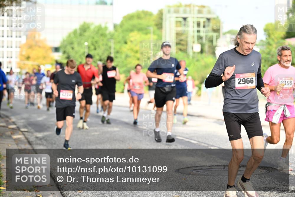 06.09.2026 - CURREX Alsterlauf Dr. Thomas Lammeyer http://msf.ph/oto/10131099 06.09.2026 09:54:01 Laufen 2966, 8198 meine-sportfotos.de