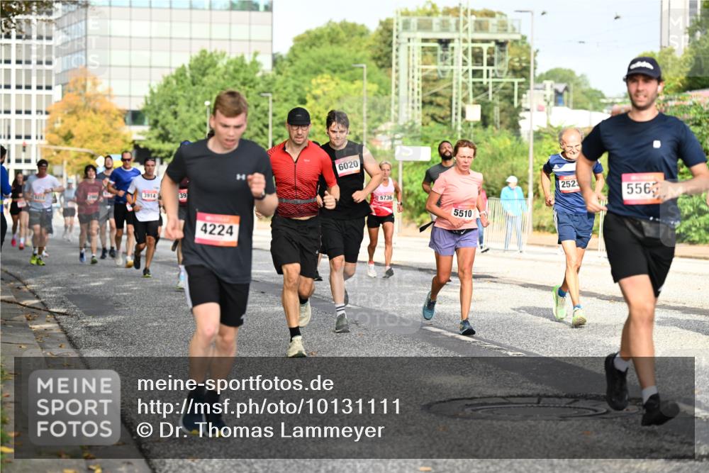 06.09.2026 - CURREX Alsterlauf Dr. Thomas Lammeyer http://msf.ph/oto/10131111 06.09.2026 09:54:03 Laufen 4318, 3914, 39, 4224, 6020, 5736, 5510, 2523, 556 meine-sportfotos.de