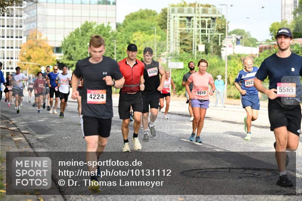 06.09.2026 - CURREX Alsterlauf Dr. Thomas Lammeyer http://msf.ph/oto/10131112 06.09.2026 09:54:03 Laufen 3914, 4224, 6020, 5736, 5510, 2523, 5565 meine-sportfotos.de