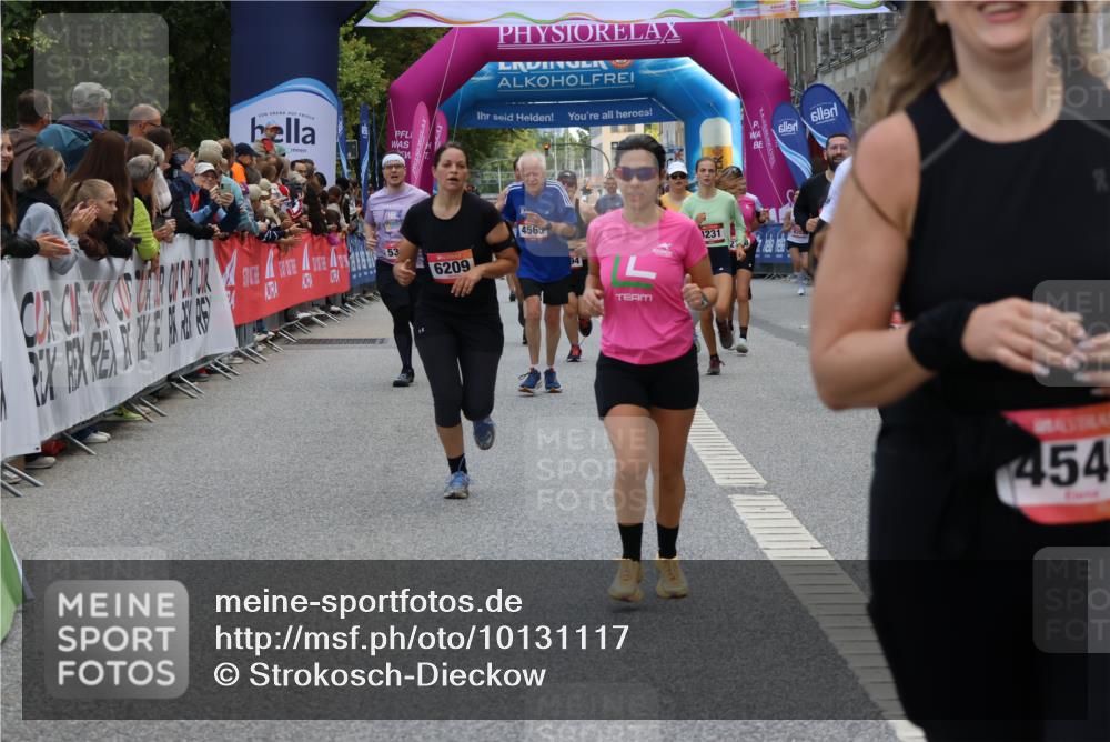 06.09.2026 - CURREX Alsterlauf Strokosch-Dieckow http://msf.ph/oto/10131117 06.09.2026 10:05:06 Ziel 2512, 2709, 3317, 3793, 3853, 3854, 3968, 4231, 4549, 4565, 5022, 5044, 5300, 5329, 5765, 6110, 6179, 6209, 6251, 6253, 8064, 8099, 8298 meine-sportfotos.de