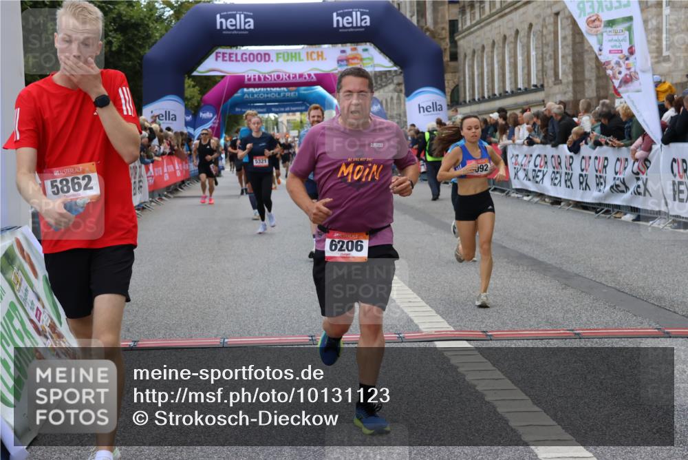 06.09.2026 - CURREX Alsterlauf Strokosch-Dieckow http://msf.ph/oto/10131123 06.09.2026 09:52:03 Ziel 2002, 2719, 3975, 4250, 4742, 5321, 5862, 5881, 6092, 6206, 8280 meine-sportfotos.de