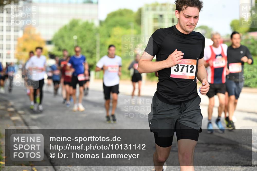 06.09.2026 - CURREX Alsterlauf Dr. Thomas Lammeyer http://msf.ph/oto/10131142 06.09.2026 09:54:07 Laufen 3712 meine-sportfotos.de