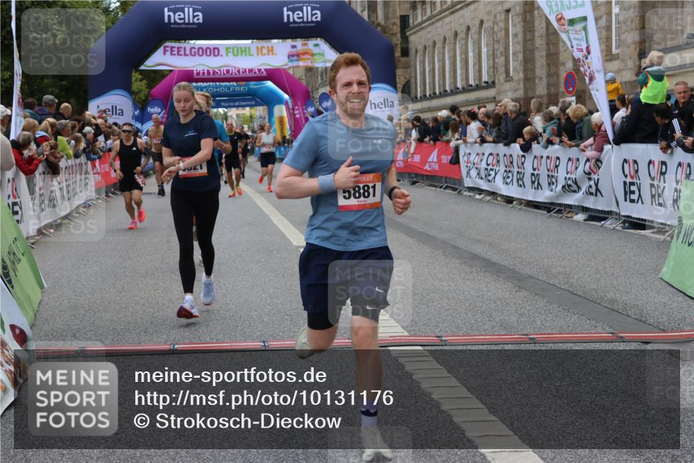 06.09.2026 - CURREX Alsterlauf Strokosch-Dieckow http://msf.ph/oto/10131176 06.09.2026 09:52:06 Ziel 3301, 3839, 3975, 4250, 4567, 5321, 5862, 5881, 6092, 6206, 8280 meine-sportfotos.de