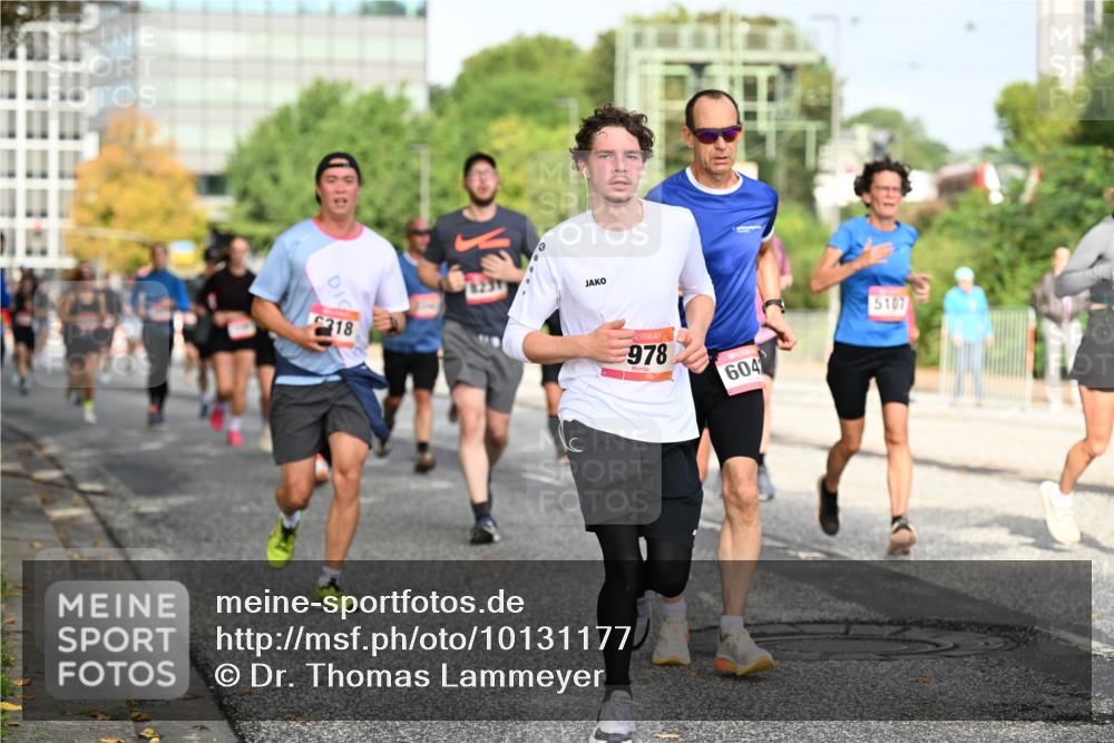 06.09.2026 - CURREX Alsterlauf Dr. Thomas Lammeyer http://msf.ph/oto/10131177 06.09.2026 09:54:11 Laufen 189, 318, 978, 604, 5107 meine-sportfotos.de