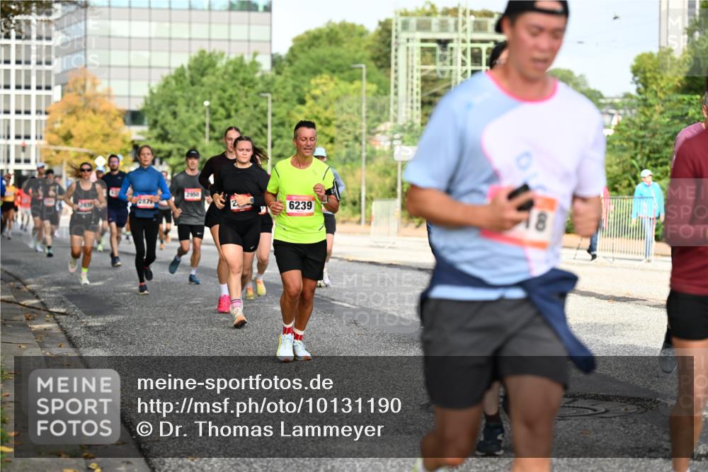 06.09.2026 - CURREX Alsterlauf Dr. Thomas Lammeyer http://msf.ph/oto/10131190 06.09.2026 09:54:13 Laufen 287, 2950, 6239 meine-sportfotos.de