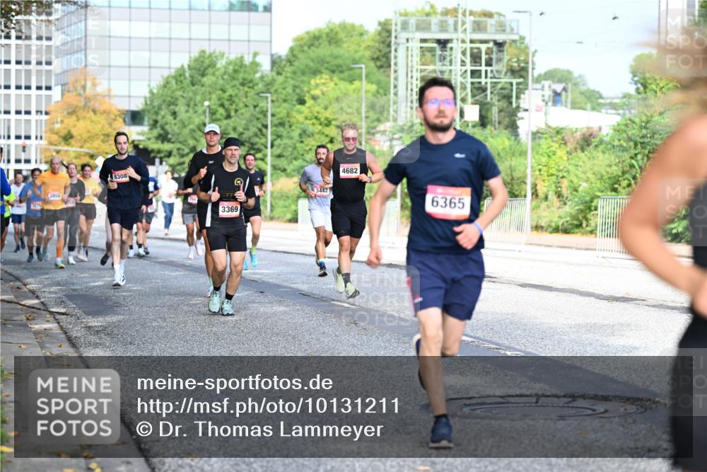 06.09.2026 - CURREX Alsterlauf Dr. Thomas Lammeyer http://msf.ph/oto/10131211 06.09.2026 09:54:20 Laufen 4859, 8308, 3369, 3442, 4682, 6365 meine-sportfotos.de