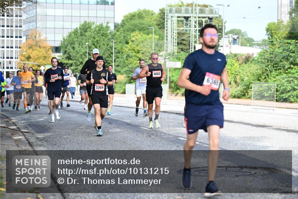 06.09.2026 - CURREX Alsterlauf Dr. Thomas Lammeyer http://msf.ph/oto/10131215 06.09.2026 09:54:21 Laufen 3075, 4859, 308, 3369, 3442, 4682, 6365 meine-sportfotos.de