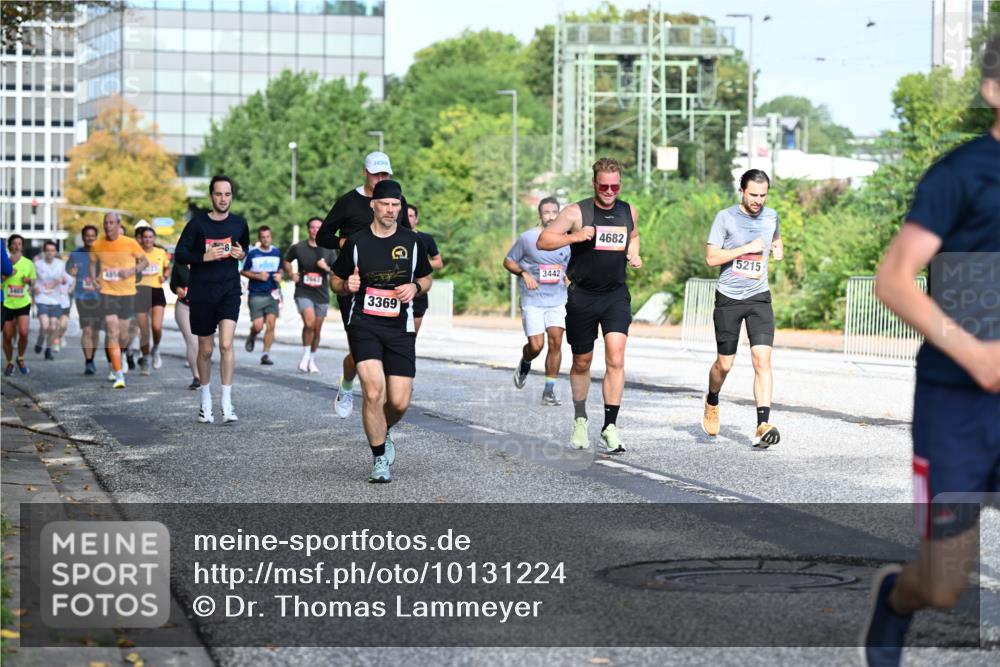 06.09.2026 - CURREX Alsterlauf Dr. Thomas Lammeyer http://msf.ph/oto/10131224 06.09.2026 09:54:21 Laufen 3369, 3442, 4682, 5215 meine-sportfotos.de