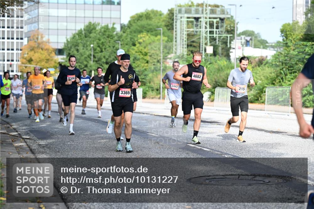06.09.2026 - CURREX Alsterlauf Dr. Thomas Lammeyer http://msf.ph/oto/10131227 06.09.2026 09:54:21 Laufen 4859, 8308, 3369, 3442, 4682, 215 meine-sportfotos.de