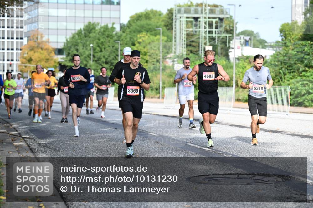 06.09.2026 - CURREX Alsterlauf Dr. Thomas Lammeyer http://msf.ph/oto/10131230 06.09.2026 09:54:22 Laufen 4850, 8308, 3369, 3442, 4682, 5215 meine-sportfotos.de