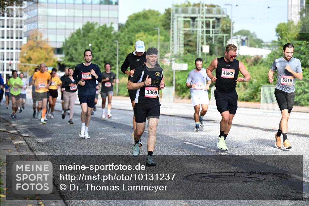 06.09.2026 - CURREX Alsterlauf Dr. Thomas Lammeyer http://msf.ph/oto/10131237 06.09.2026 09:54:22 Laufen 1307, 8308, 3369, 3442, 4682, 5215 meine-sportfotos.de