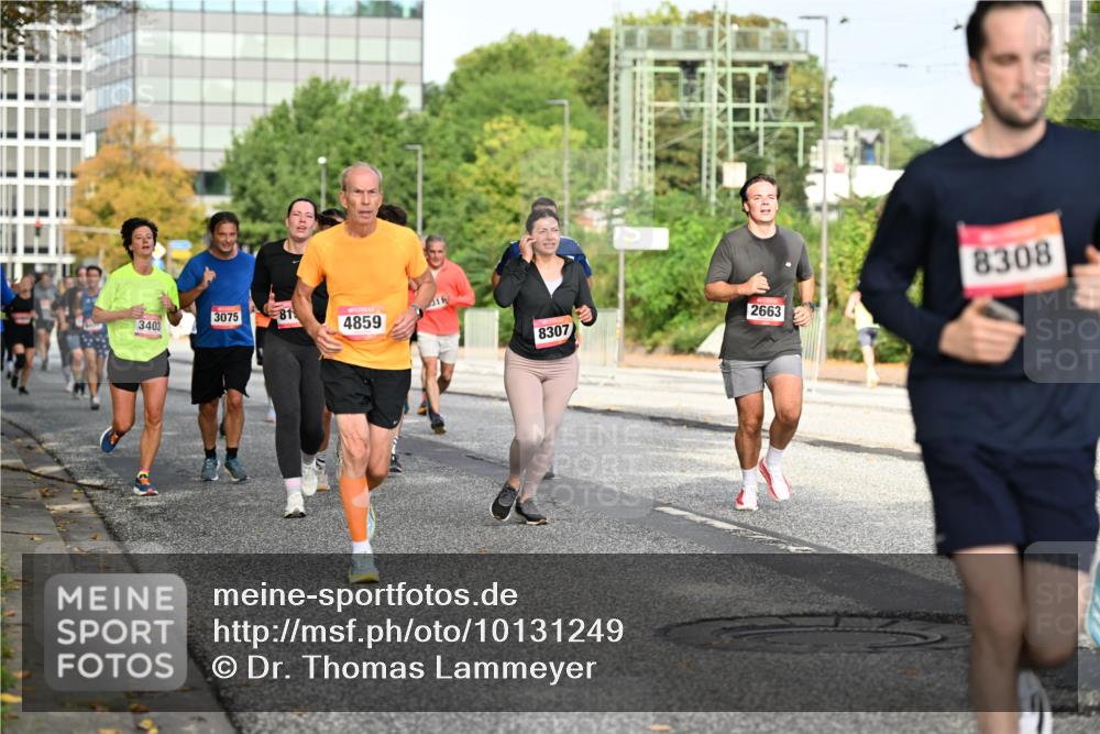 06.09.2026 - CURREX Alsterlauf Dr. Thomas Lammeyer http://msf.ph/oto/10131249 06.09.2026 09:54:26 Laufen 3403, 3075, 81, 4859, 31, 8307, 2663, 8308 meine-sportfotos.de