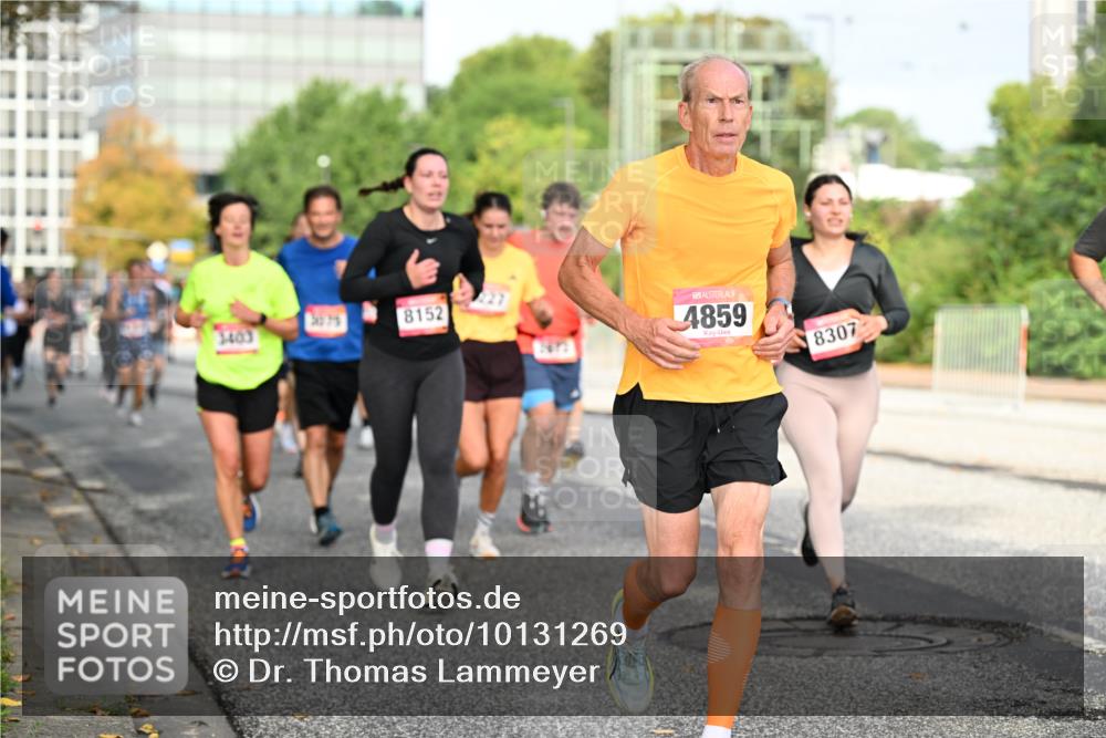 06.09.2026 - CURREX Alsterlauf Dr. Thomas Lammeyer http://msf.ph/oto/10131269 06.09.2026 09:54:28 Laufen 3079, 3403, 8152, 227, 4859, 8307 meine-sportfotos.de