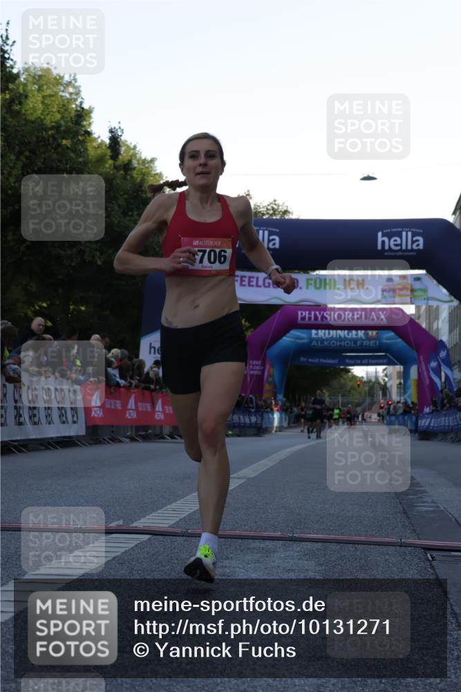 06.09.2026 - CURREX Alsterlauf Yannick Fuchs http://msf.ph/oto/10131271 06.09.2026 09:39:06 Ziel 2379, 4164, 4706, 5161, 5830 meine-sportfotos.de