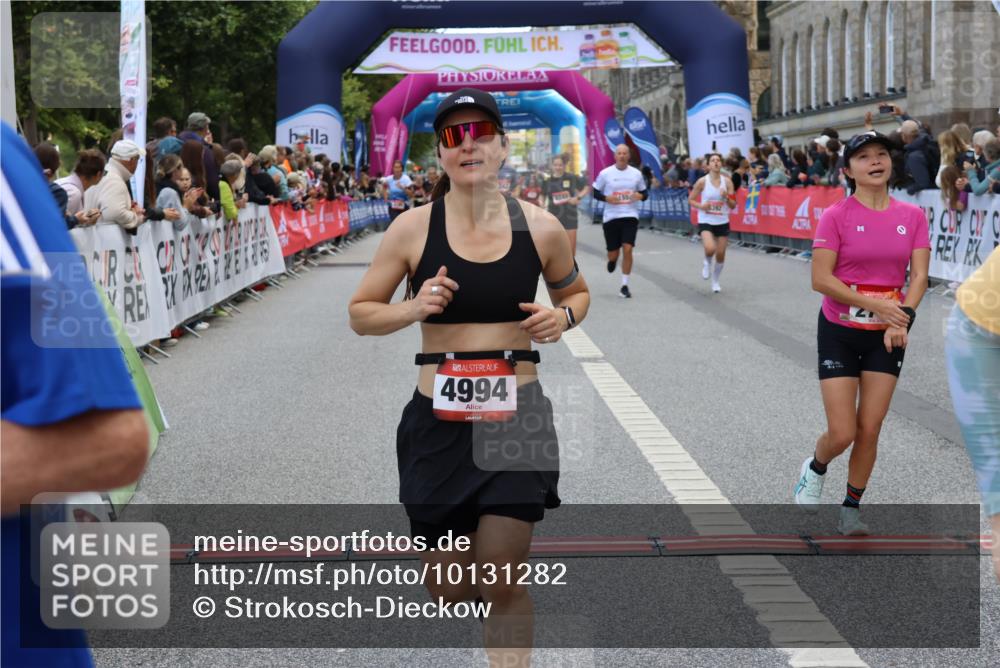 06.09.2026 - CURREX Alsterlauf Strokosch-Dieckow http://msf.ph/oto/10131282 06.09.2026 10:05:13 Ziel 2718, 4230, 4231, 4565, 4994, 5044, 5300, 6110, 6155, 6209, 6242, 6251, 6253, 6392, 8064, 8099, 8243 meine-sportfotos.de