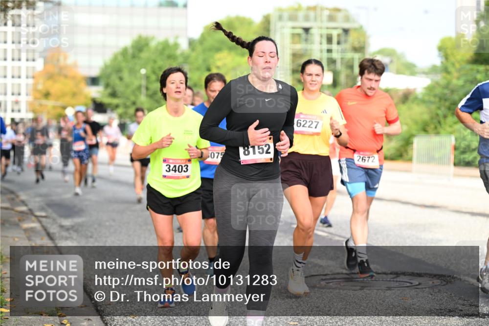 06.09.2026 - CURREX Alsterlauf Dr. Thomas Lammeyer http://msf.ph/oto/10131283 06.09.2026 09:54:30 Laufen 3403, 075, 8152, 6227, 2672 meine-sportfotos.de