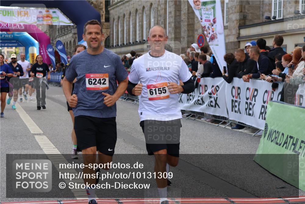 06.09.2026 - CURREX Alsterlauf Strokosch-Dieckow http://msf.ph/oto/10131309 06.09.2026 10:05:18 Ziel 1239, 2195, 2718, 3011, 3336, 3737, 3838, 4230, 4565, 4769, 4994, 5044, 6110, 6155, 6242, 6392, 8243 meine-sportfotos.de