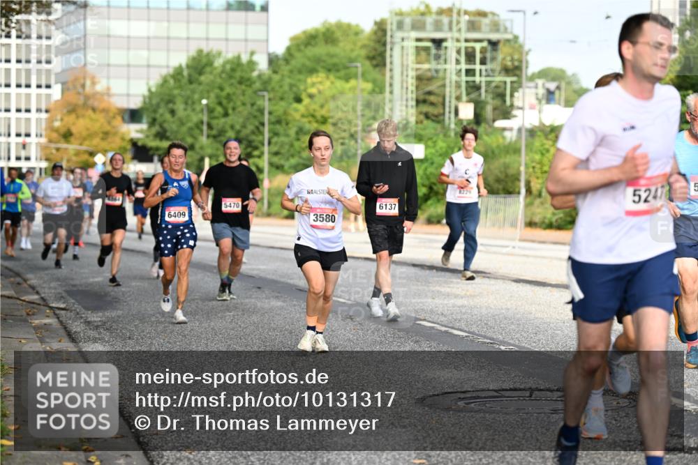06.09.2026 - CURREX Alsterlauf Dr. Thomas Lammeyer http://msf.ph/oto/10131317 06.09.2026 09:54:33 Laufen 5470, 6409, 3580, 6137, 5247, 5 meine-sportfotos.de