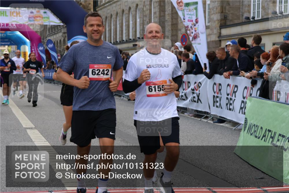 06.09.2026 - CURREX Alsterlauf Strokosch-Dieckow http://msf.ph/oto/10131323 06.09.2026 10:05:18 Ziel 1239, 2195, 2718, 3011, 3336, 3737, 3838, 4230, 4565, 4769, 4994, 5044, 6110, 6155, 6242, 6392, 8243 meine-sportfotos.de