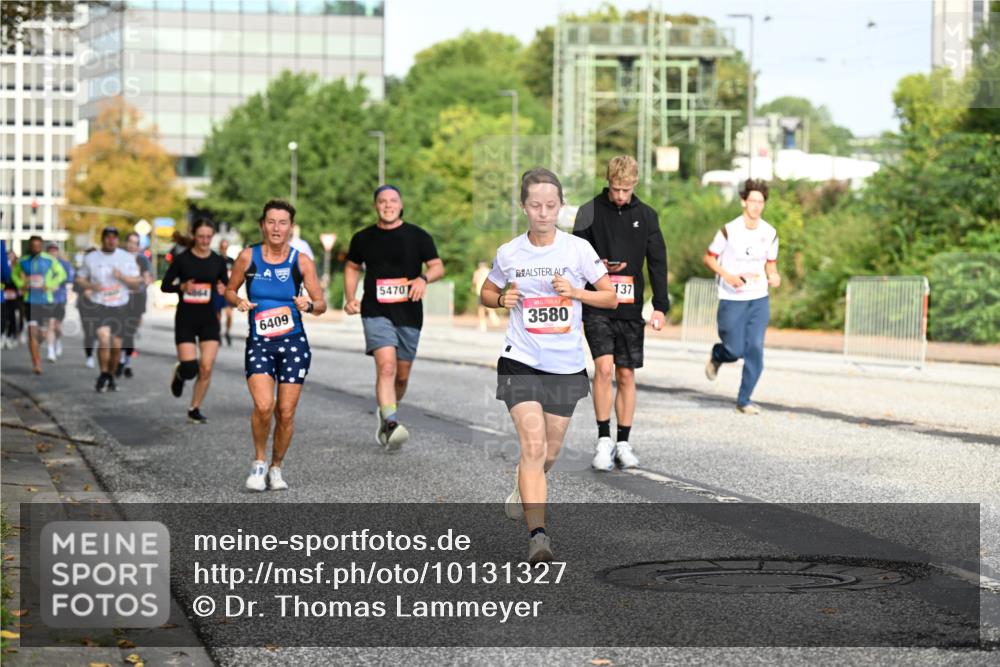 06.09.2026 - CURREX Alsterlauf Dr. Thomas Lammeyer http://msf.ph/oto/10131327 06.09.2026 09:54:34 Laufen 5470, 6409, 3580, 137 meine-sportfotos.de