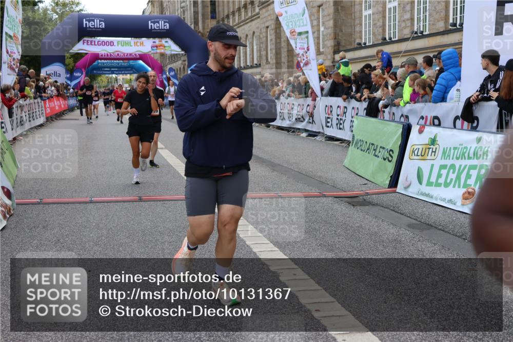 06.09.2026 - CURREX Alsterlauf Strokosch-Dieckow http://msf.ph/oto/10131367 06.09.2026 09:52:18 Ziel 2118, 2191, 2284, 2758, 2765, 3124, 3289, 3450, 3789, 4301, 4462, 5129, 5287, 8071 meine-sportfotos.de