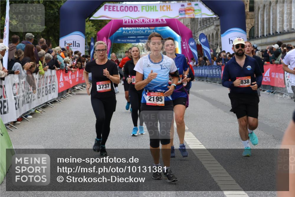 06.09.2026 - CURREX Alsterlauf Strokosch-Dieckow http://msf.ph/oto/10131381 06.09.2026 10:05:21 Ziel 1239, 2195, 3011, 3336, 3737, 3838, 4151, 4642, 4769, 6155, 6242, 6392, 8243 meine-sportfotos.de