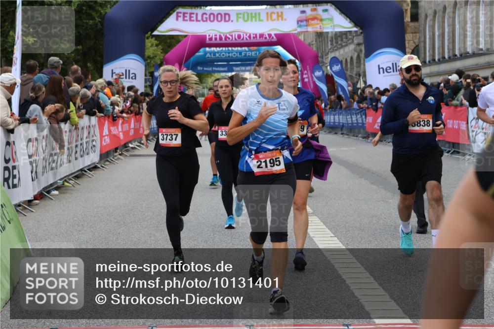 06.09.2026 - CURREX Alsterlauf Strokosch-Dieckow http://msf.ph/oto/10131401 06.09.2026 10:05:21 Ziel 1239, 2195, 3011, 3336, 3737, 3838, 4151, 4642, 4769, 6155, 6242, 6392, 8243 meine-sportfotos.de