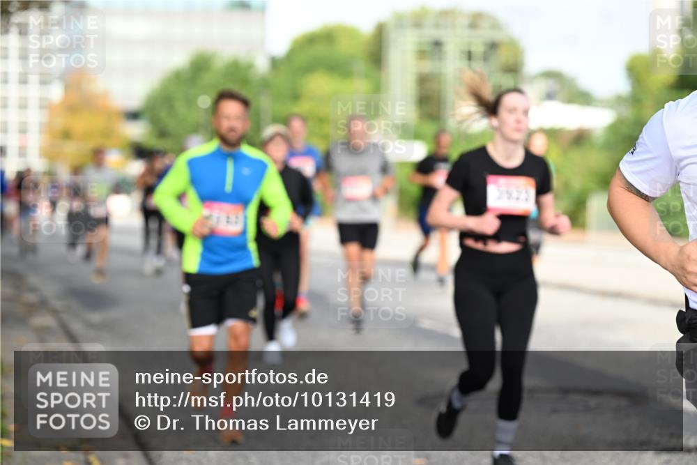 06.09.2026 - CURREX Alsterlauf Dr. Thomas Lammeyer http://msf.ph/oto/10131419 06.09.2026 09:54:42 Laufen  meine-sportfotos.de