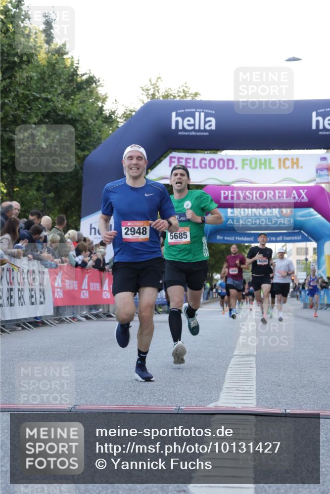 06.09.2026 - CURREX Alsterlauf Yannick Fuchs http://msf.ph/oto/10131427 06.09.2026 09:39:18 Ziel 2948, 4074, 4698, 5685 meine-sportfotos.de
