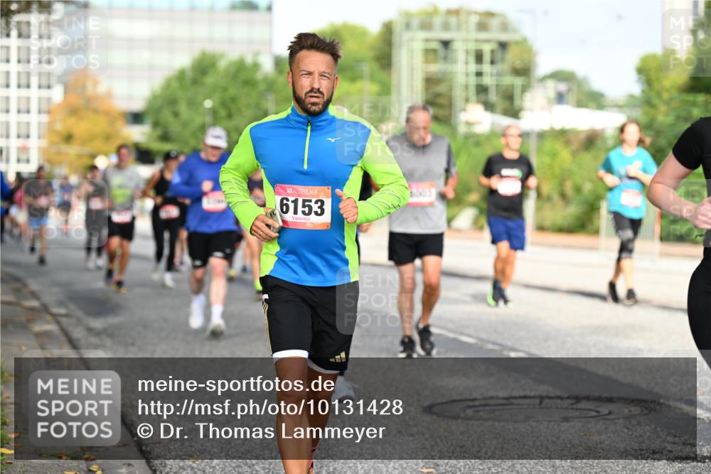 06.09.2026 - CURREX Alsterlauf Dr. Thomas Lammeyer http://msf.ph/oto/10131428 06.09.2026 09:54:43 Laufen 6153 meine-sportfotos.de