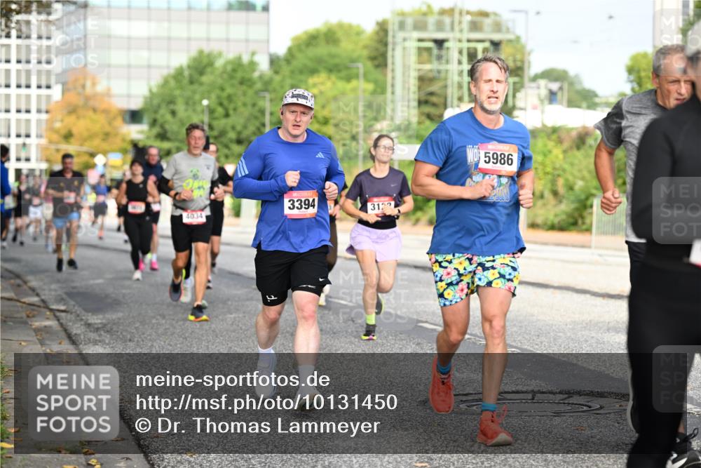 06.09.2026 - CURREX Alsterlauf Dr. Thomas Lammeyer http://msf.ph/oto/10131450 06.09.2026 09:54:45 Laufen 3394, 4034, 3122, 5986 meine-sportfotos.de