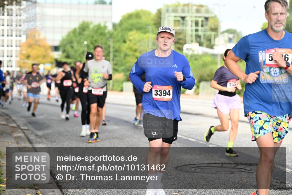 06.09.2026 - CURREX Alsterlauf Dr. Thomas Lammeyer http://msf.ph/oto/10131462 06.09.2026 09:54:46 Laufen 3394, 3122, 56 meine-sportfotos.de