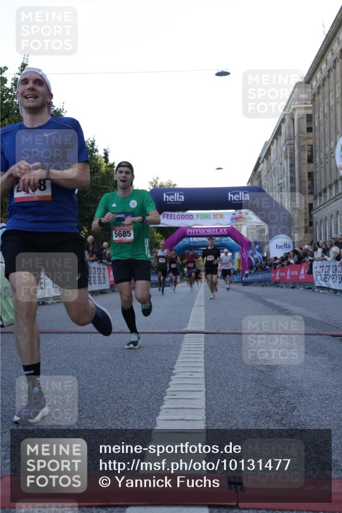 06.09.2026 - CURREX Alsterlauf Yannick Fuchs http://msf.ph/oto/10131477 06.09.2026 09:39:20 Ziel 2948, 4074, 4698, 4866, 5639, 5685, 5967 meine-sportfotos.de
