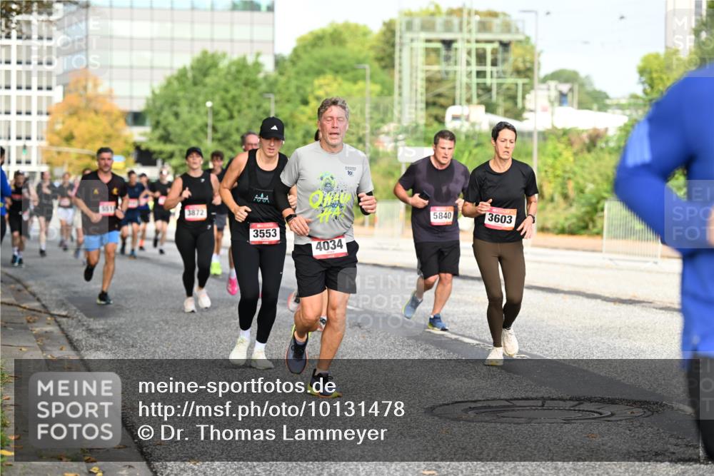 06.09.2026 - CURREX Alsterlauf Dr. Thomas Lammeyer http://msf.ph/oto/10131478 06.09.2026 09:54:47 Laufen 10, 3872, 3553, 4034, 5840, 3603 meine-sportfotos.de