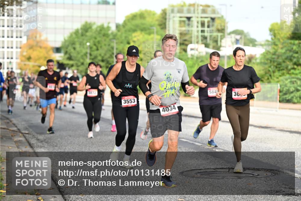 06.09.2026 - CURREX Alsterlauf Dr. Thomas Lammeyer http://msf.ph/oto/10131485 06.09.2026 09:54:48 Laufen 10, 3872, 3553, 4034, 5840, 36 meine-sportfotos.de