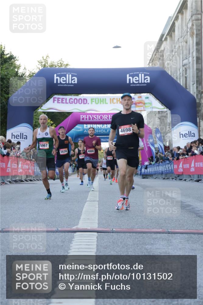 06.09.2026 - CURREX Alsterlauf Yannick Fuchs http://msf.ph/oto/10131502 06.09.2026 09:39:21 Ziel 2948, 3759, 4074, 4698, 4866, 5639, 5685, 5967 meine-sportfotos.de