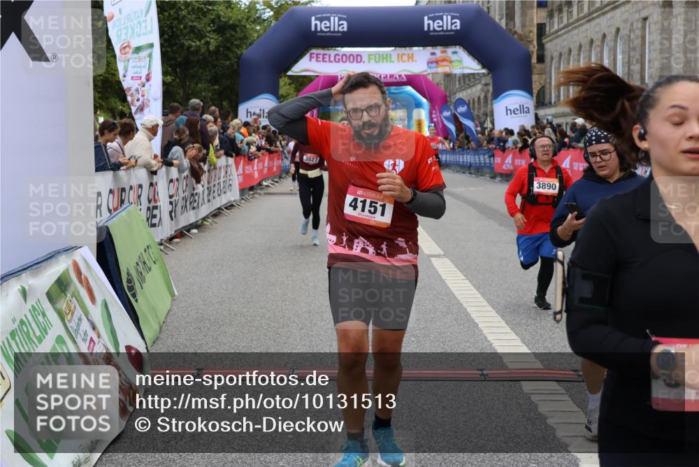 06.09.2026 - CURREX Alsterlauf Strokosch-Dieckow http://msf.ph/oto/10131513 06.09.2026 10:05:26 Ziel 1239, 2195, 2310, 3011, 3315, 3336, 3527, 3528, 3737, 3838, 3890, 4151, 4642, 4769 meine-sportfotos.de