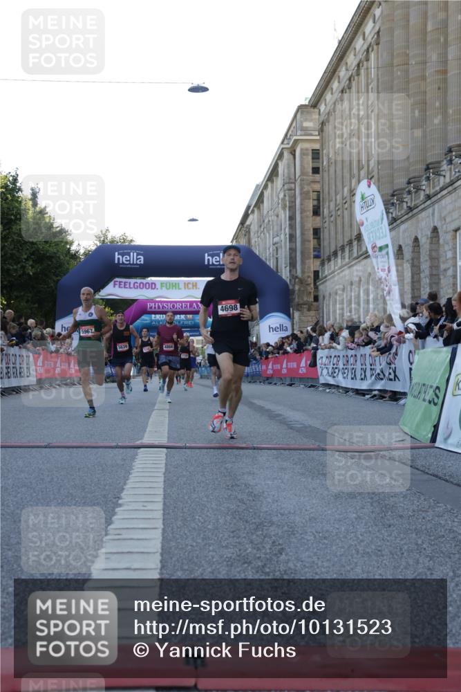 06.09.2026 - CURREX Alsterlauf Yannick Fuchs http://msf.ph/oto/10131523 06.09.2026 09:39:22 Ziel 2948, 3759, 4074, 4698, 4866, 5246, 5639, 5685, 5967 meine-sportfotos.de